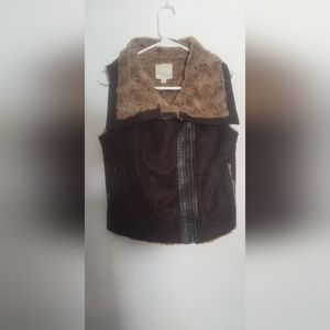 Olive & Oak Women's Vest
